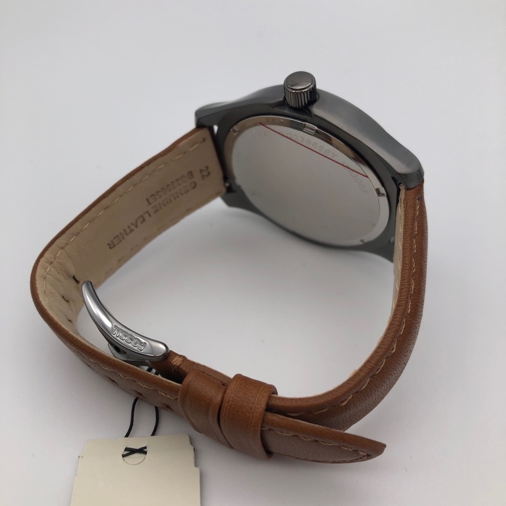 Fossil Editor Three-Hand Interchangeable Strap Box - Picture 8 of 9